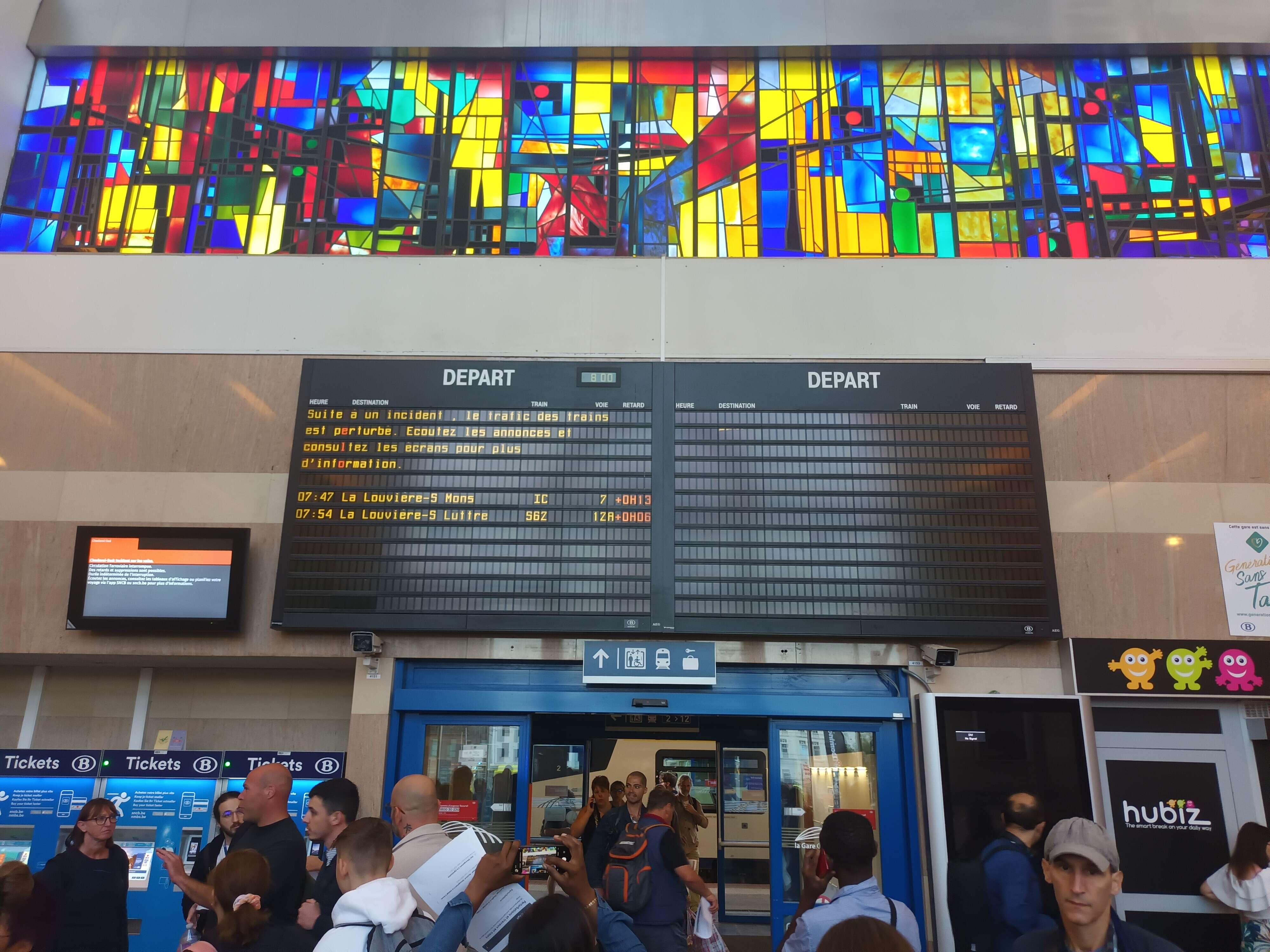 La CSC-Transcom et Navetteurs.be plaident pour le maintien de personnel aux guichets SNCB