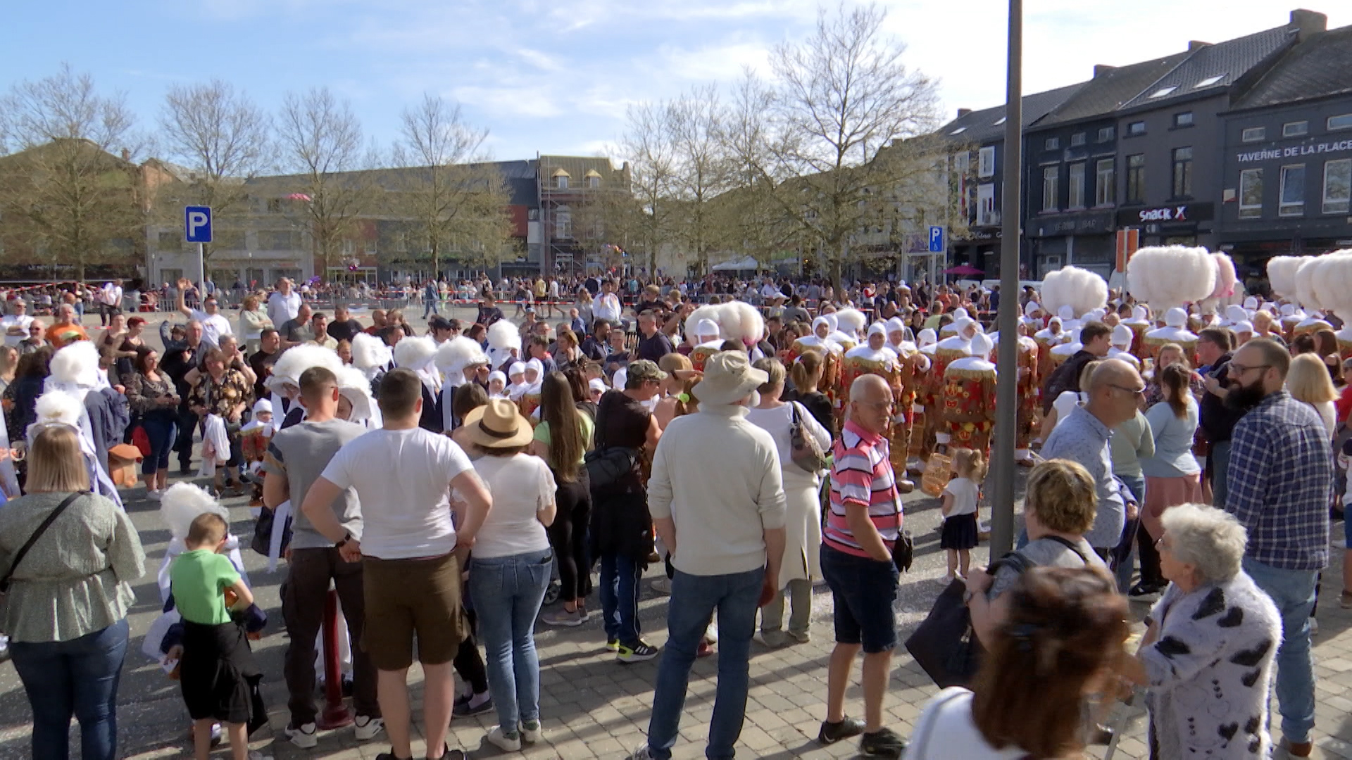Cavalcade d’Auvelais: Demandez le programme !