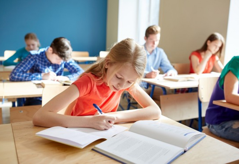 Les syndicats enseignants reprennent le flambeau de la contestation dès ce mercredi