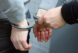 Il manque plus de 300 agents pour escorter les prisonniers