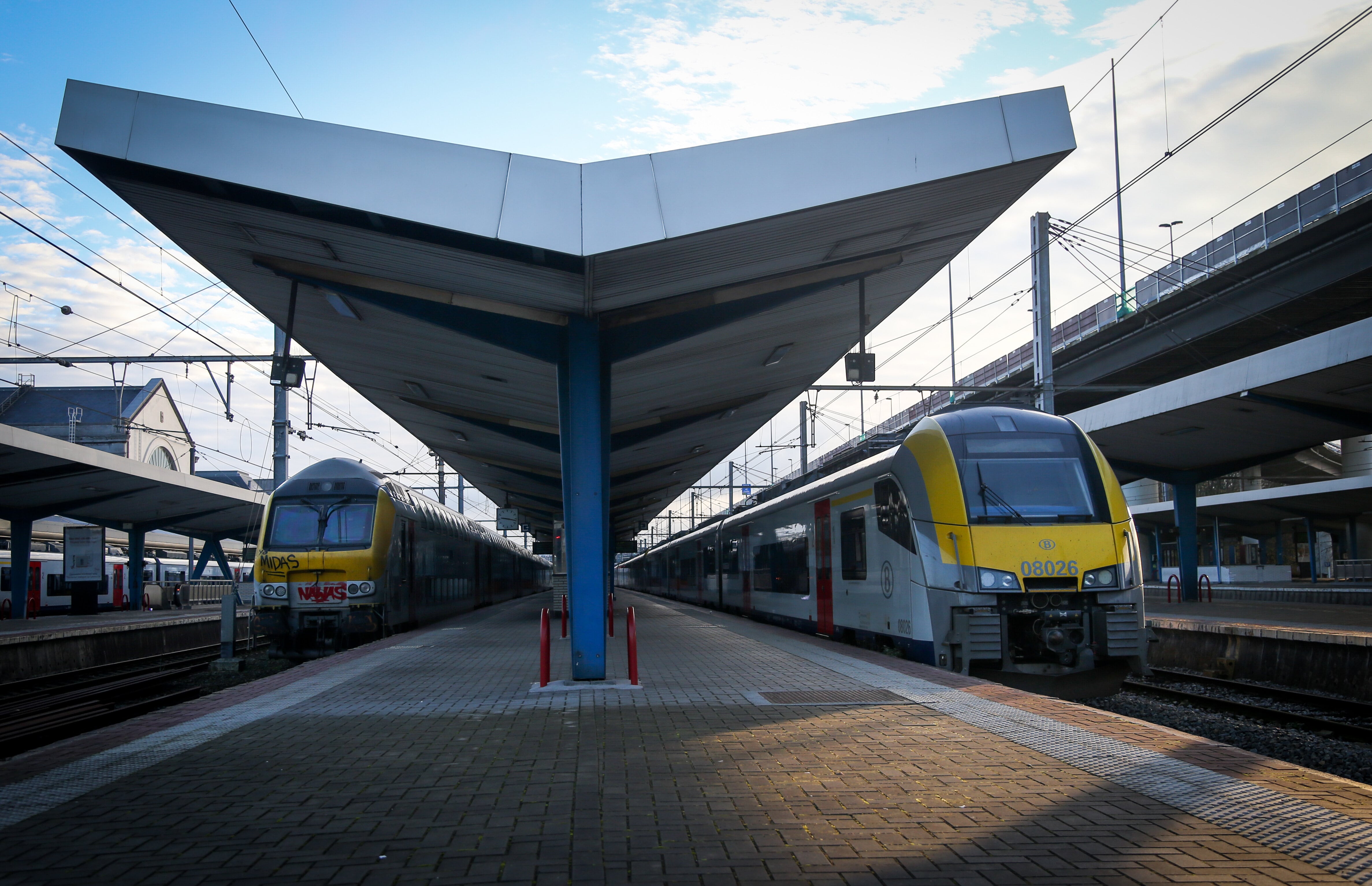 Trafic ferroviaire perturbé les 16 et 17 novembre sur plusieurs lignes
