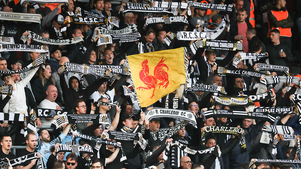 Fumigènes télécommandés au Sporting de Charleroi : Galant veut voir les clubs appliquer plus strictement des sanctions envers les supporters