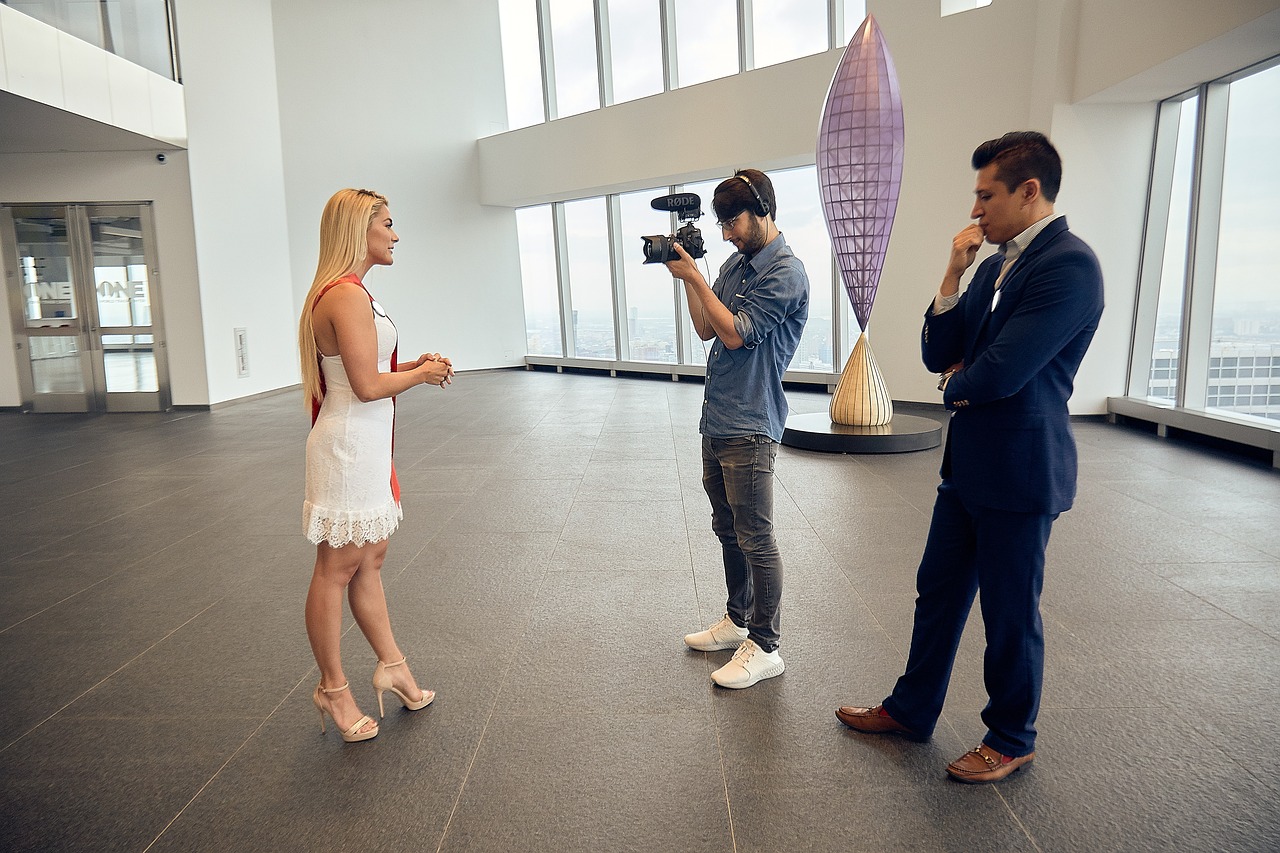 Les vidéos d'actu de plus en plus prisées pour s'informer face aux journaux traditionnels