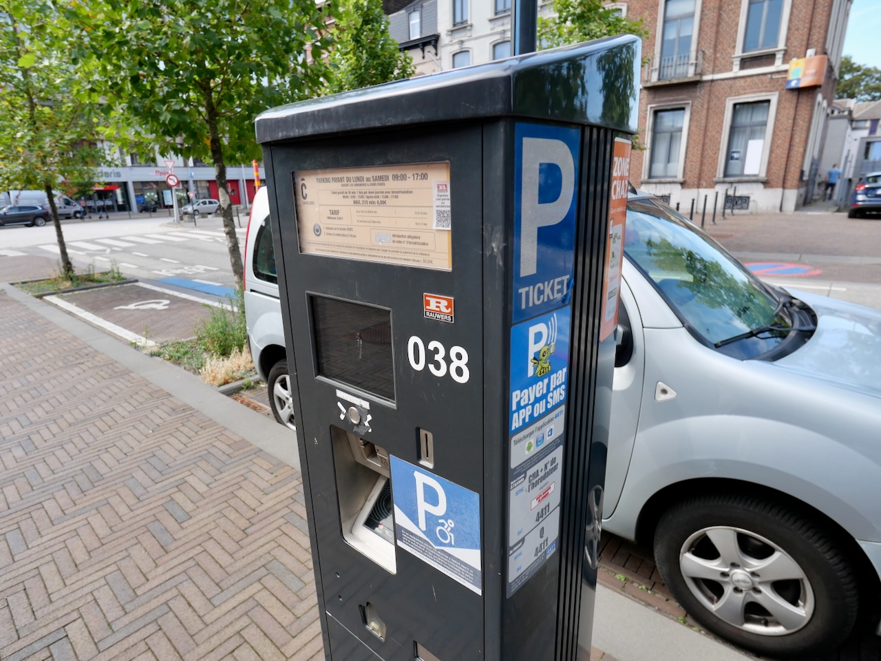 Prochain conseil communal de Charleroi : nouvelles taxes en vue