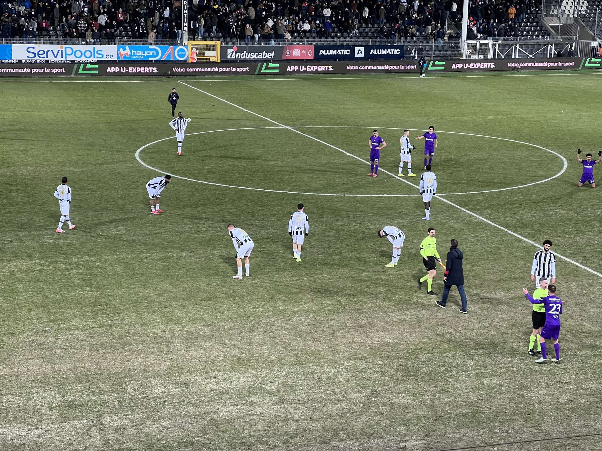Le Sporting de Charleroi bute face au réalisme anderlechtois et s'incline