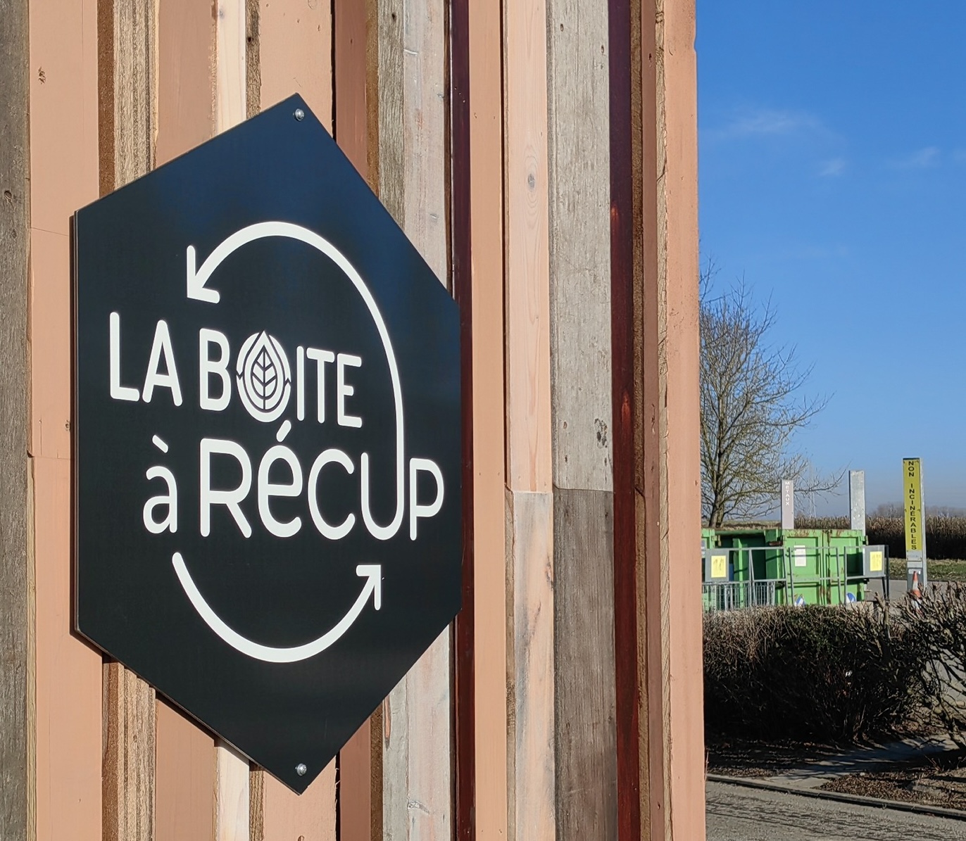 Nouveau look pour la Boîte à Récup' de Thuin
