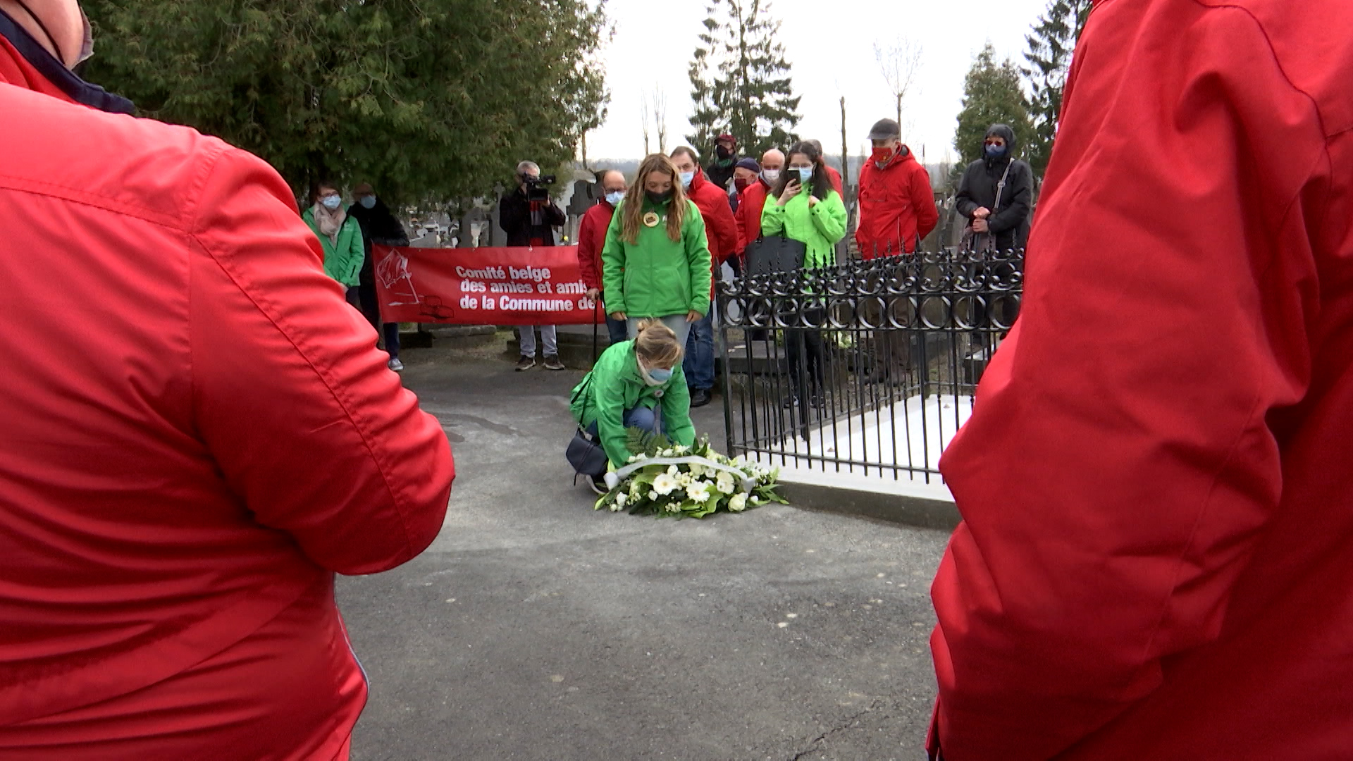 Une manifestation en l'honneur des victimes des grèves de 1886 le 27 mars à Roux