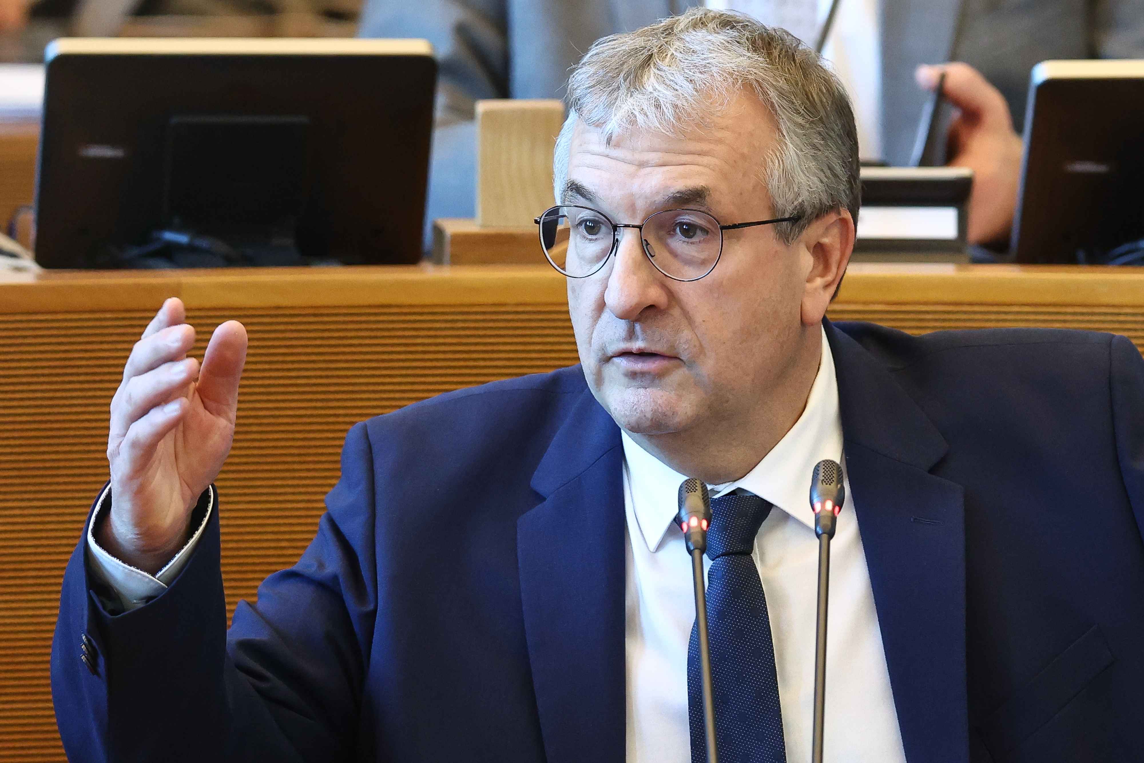 Le ministre wallon de l'Emploi réagit après le séisme social chez Cora