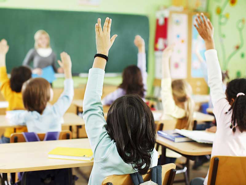 La Ligue des familles réclame l'extension de la gratuité scolaire aux 4e primaires