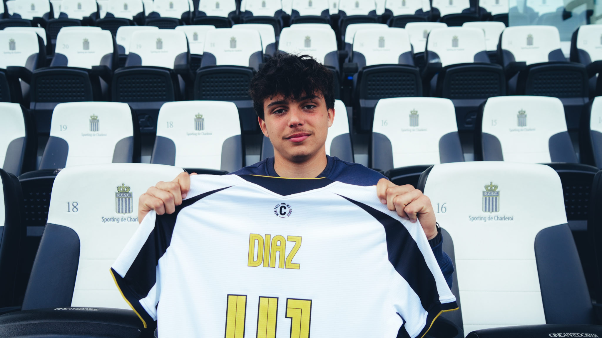 Un tout jeune attaquant a signé au Sporting