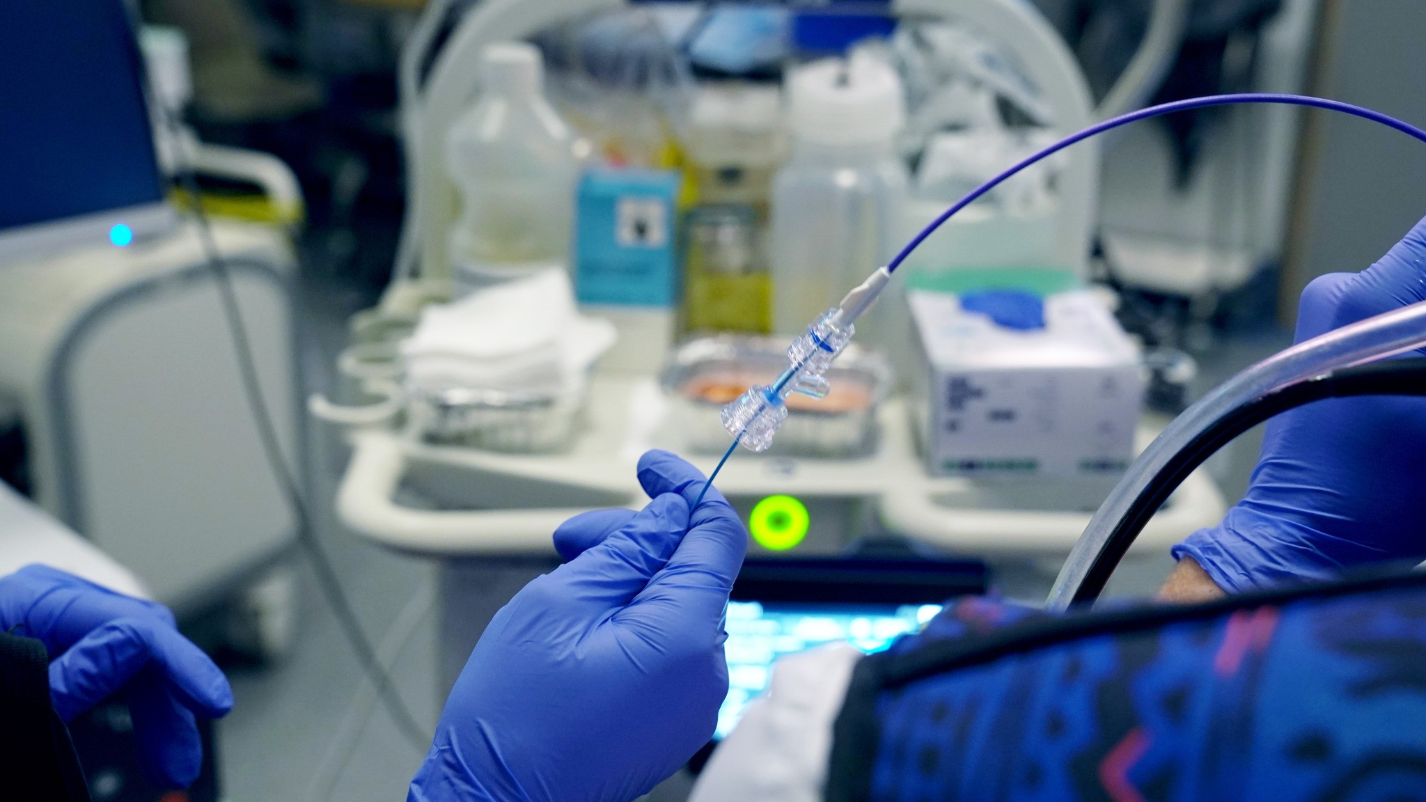 Une microcaméra pour mieux détecter les nodules pulmonaires, une première en Wallonie