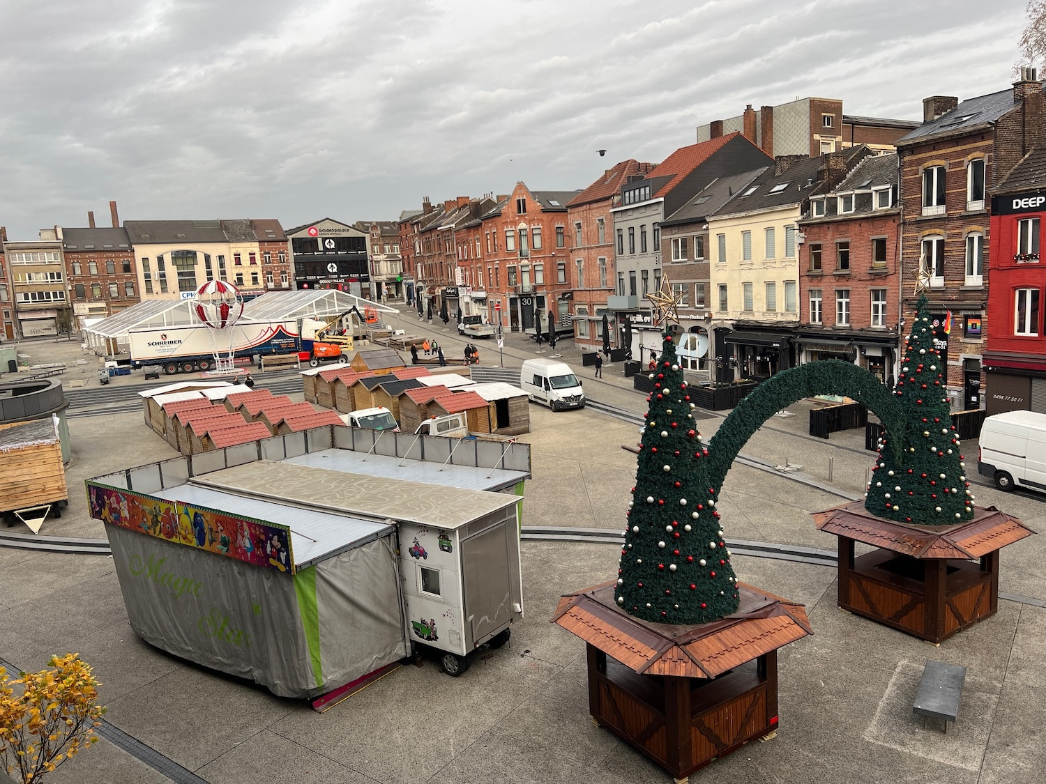 Le Village de Noël de Charleroi est en approche, découvrez le programme