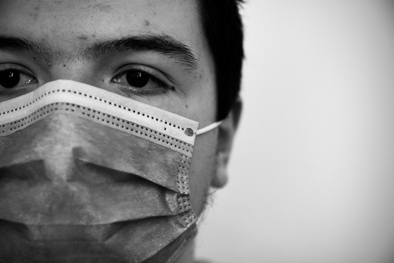 Le masque est de retour dans les hôpitaux