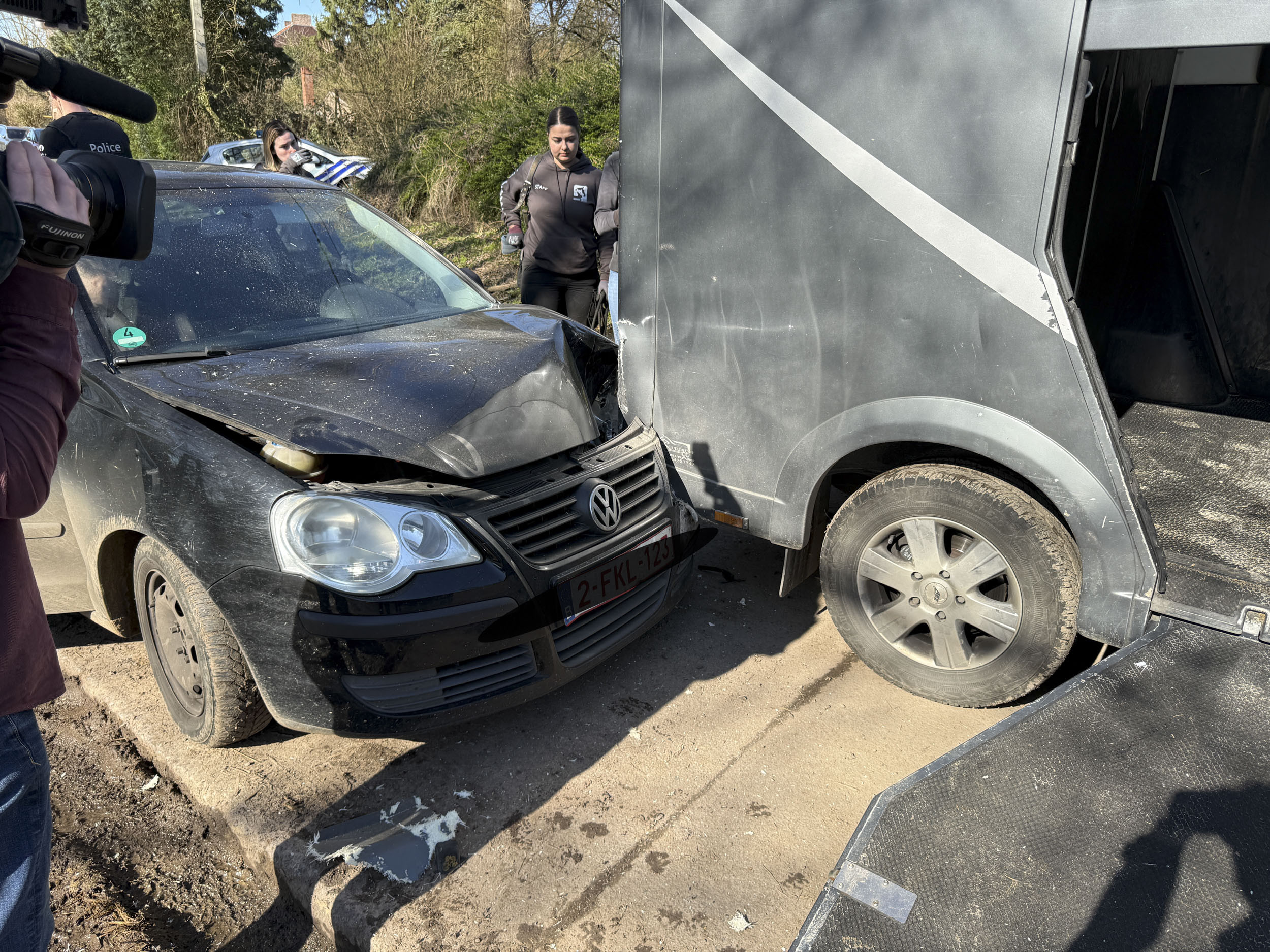 Tentative de meurtre lors d’une saisie pour maltraitance animale à Pont-à-Celles !