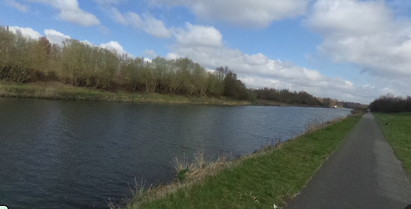 Le corps sans vie d'un homme découvert dans le canal Charleroi-Bruxelles à Luttre