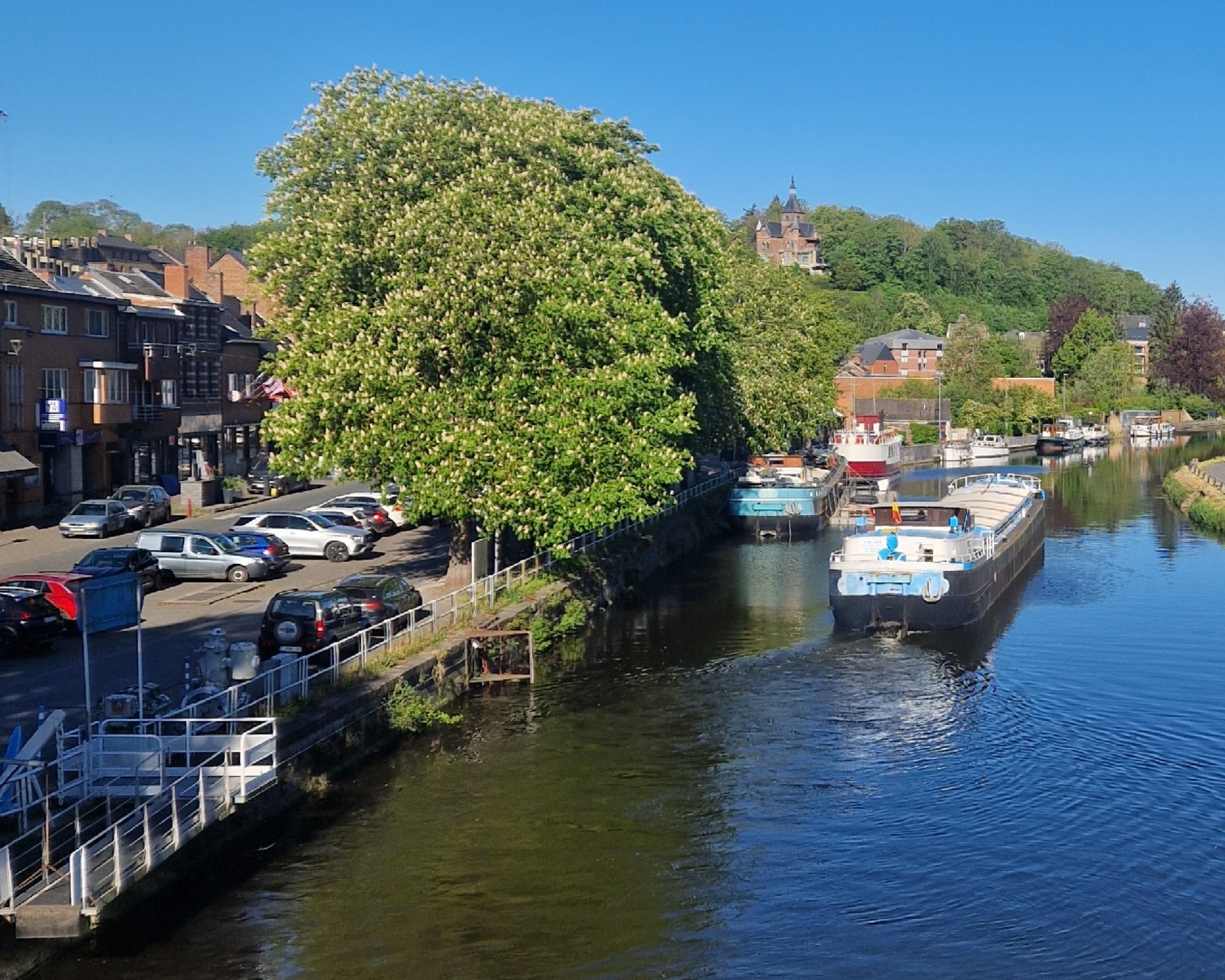 Thuin: Départ du bateau-musée « Thudo » pour inspection technique