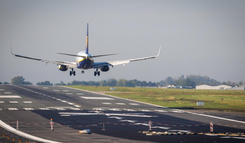 Le décret luttant contre les nuisances sonores des avions adopté par le parlement wallon