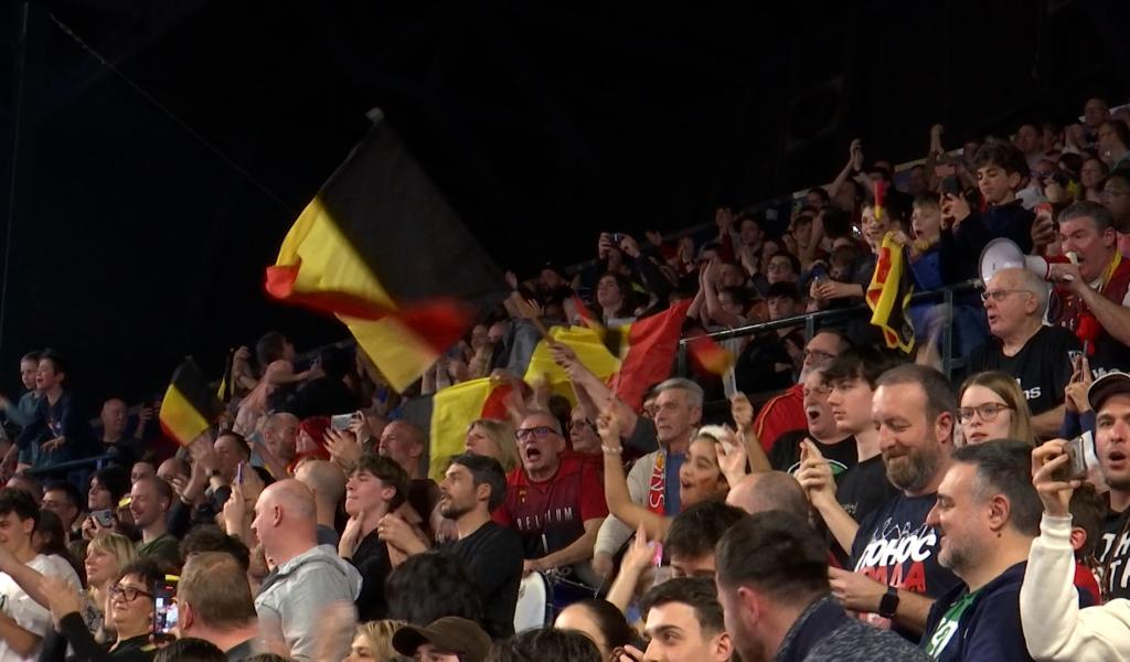 Un Dôme complet et en folie a porté les Belgian Lions vers la victoire face à l'Espagne dimanche