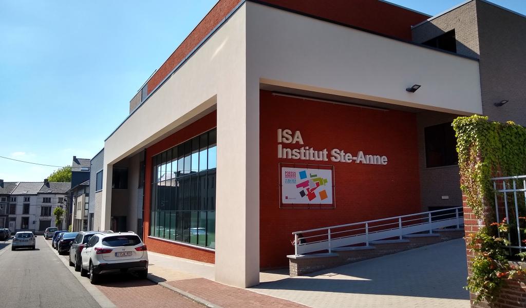 l’Institut Sainte-Anne de Gosselies organise son 80ème défilé de mode