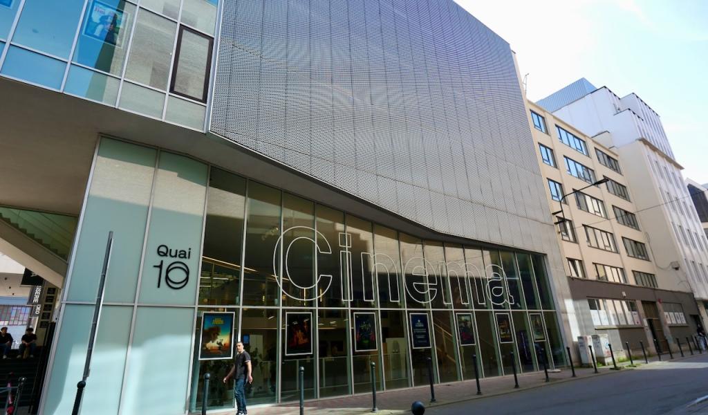 « Ciné bébé à bord » : le Quai10 accueille les jeunes parents