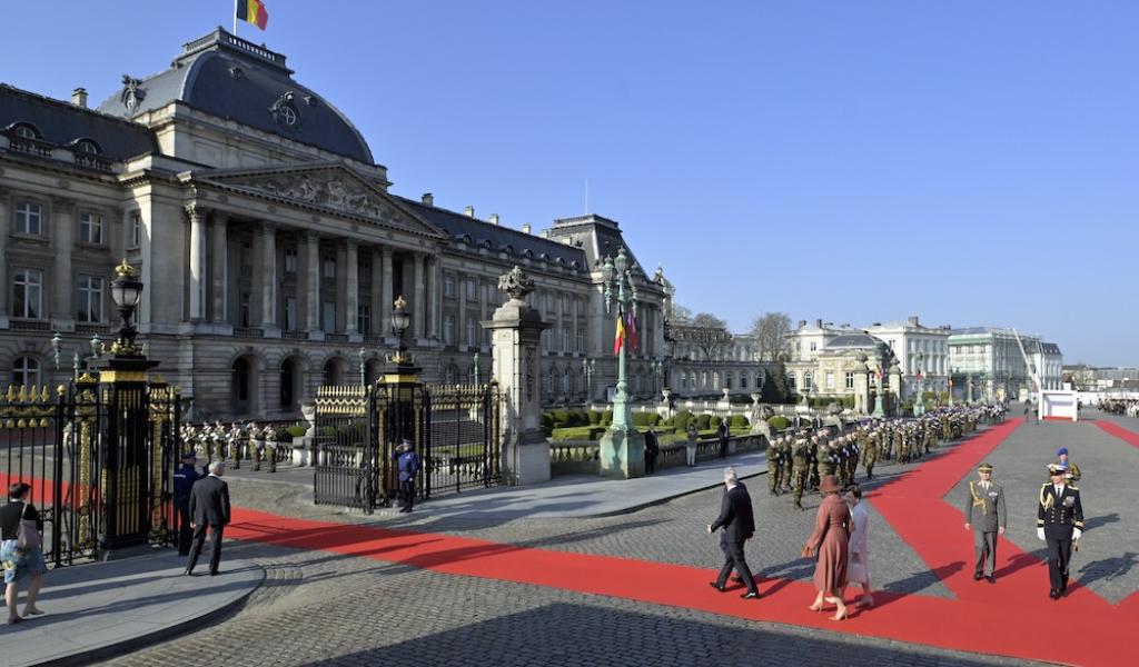 Une BD pour évoquer la fonction royale au travers des sept souverains belges