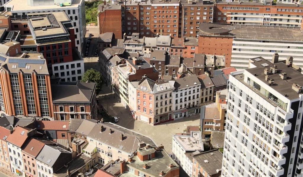 La prostitution à Charleroi, une réalité silencieuse et précaire