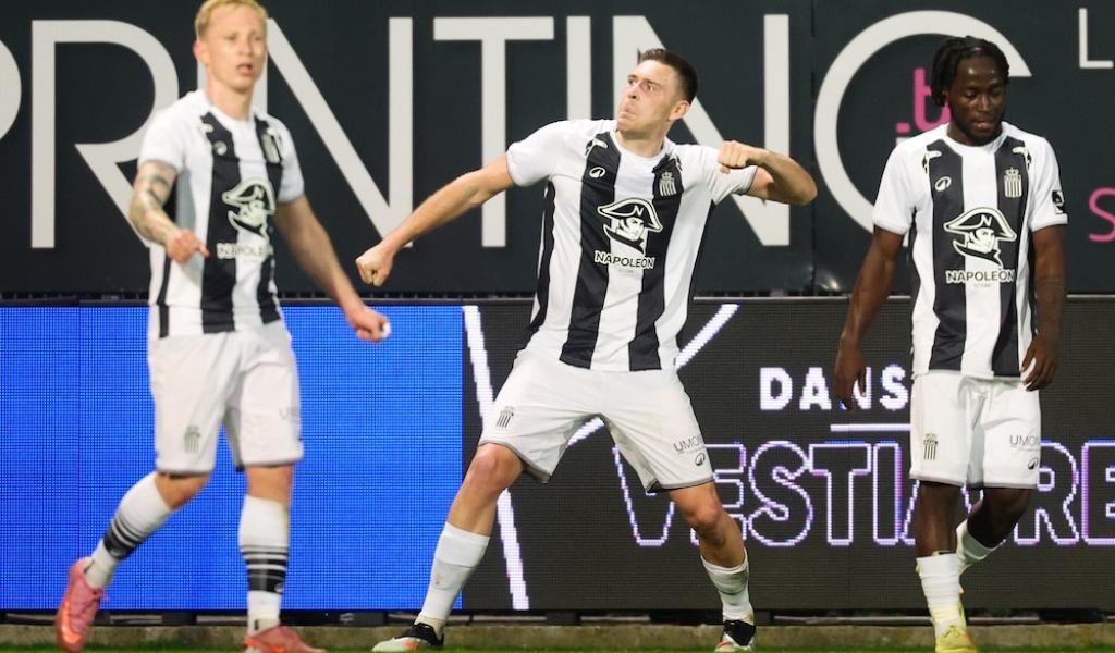 Le Sporting de Charleroi domine Westerlo et signe sa troisième victoire à domicile de la saison