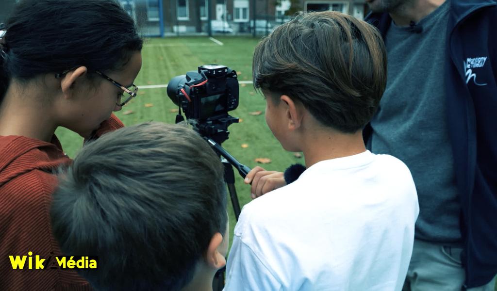 WikIAmédia La Bibliothèque de Montigny-le-Tilleul - L'envol des mots