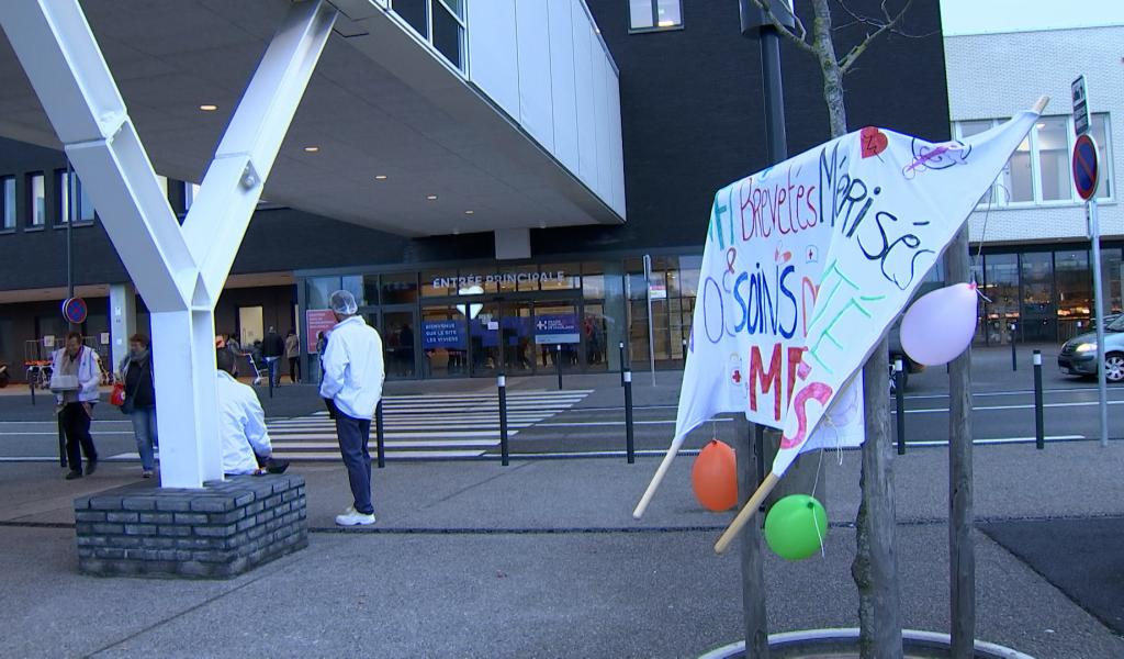 La fin du brevet infirmier relance les tensions dans le secteur