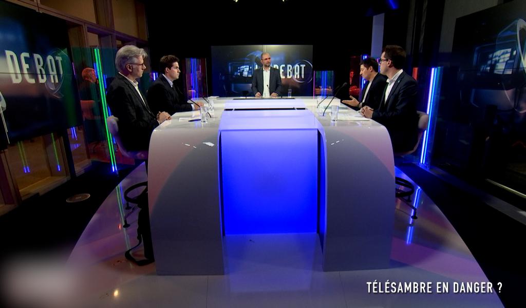 Les moments forts du débat sur la réforme des médias de proximité