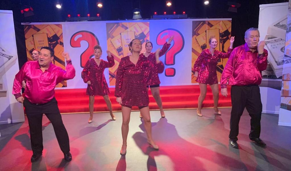 La revue carolo : Charleroi on t'aime quand même