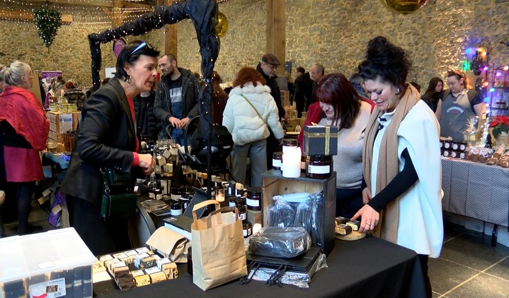 C LOCAL : "Noël des Légendes"  à la Distillerie de Biercée