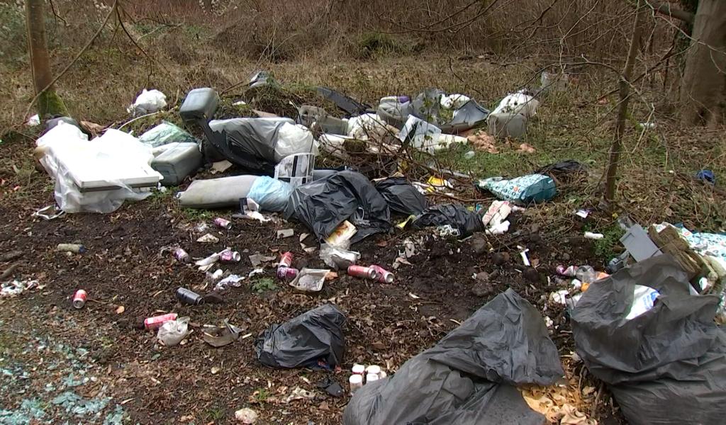 Dépôt clandestin à Jumet : quand l’illégalité devient la norme