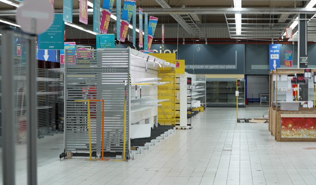 Cora a définitivement fermé ses portes ce 30 janvier. Réactions au magasin de Châtelineau