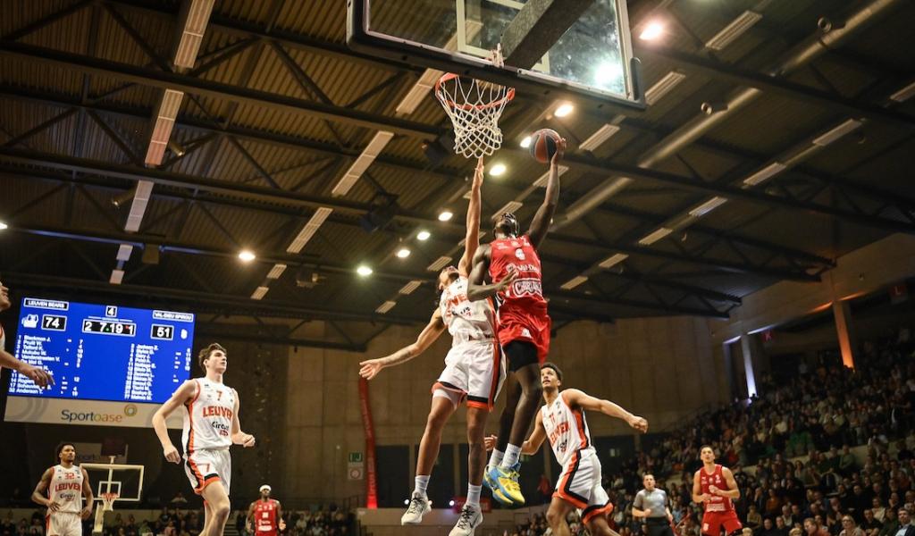 Coupe de Belgique de Basket : Charleroi se fait dominer par Louvain et s'arrête en demi
