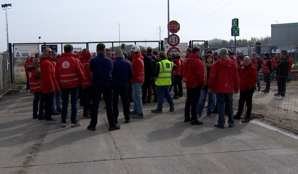 Farciennes : La FGTB sur le chantier du centre de données de Google pour dénoncer le dumping social