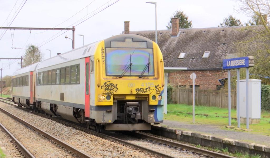 Thomas Dermine et Navetteurs.be s'opposent à la fermeture des gares "fantômes"