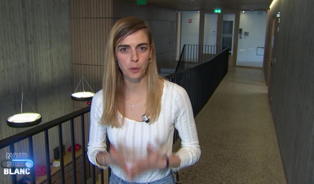 Noir sur Blanc : Alicia Quievy