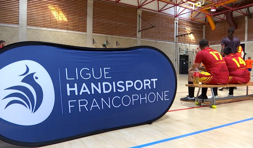 Un tournoi handifoot en salle au Salon Ensemble avec les personnes extraordinaires !