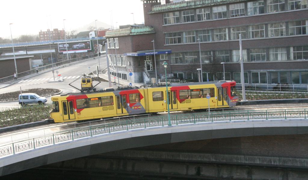 Un homme meurt noyé dans la Sambre à Charleroi après une altercation pour une trottinette