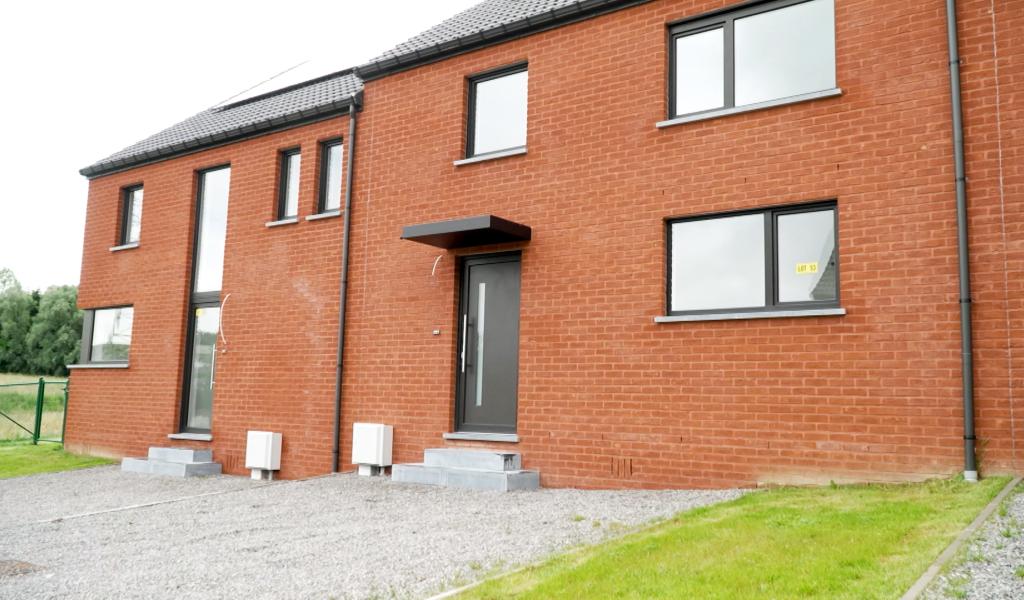 Seize nouveaux logements publics inaugurés à Fontaine-L'Evêque