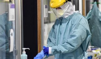 Le pic des décès sans doute passé, vers un déconfinement progressif