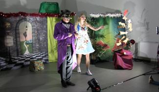 C Local - "Une autre Alice au Pays des Merveilles" par les Grands Ducs Production