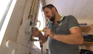 Série Promotion Sociale: Rencontre avec Jean-François, électricien...