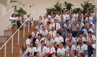 Action symbolique des médecins au GHDC contre la réforme Vandenbroucke