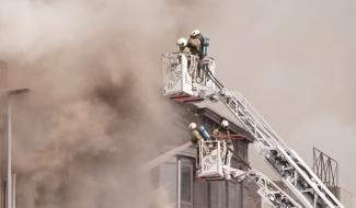 Un incendie en cours dans les anciens locaux Colson à Dampremy