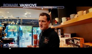 Immersion au coeur de l'activité artisanale des cafés Van Hove à Charleroi