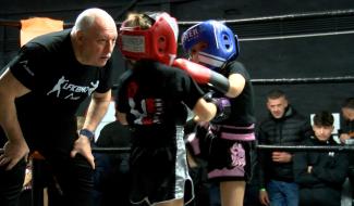 C Local : gala de boxe éducative à Châtelet