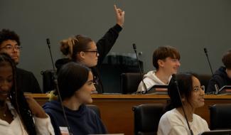 Quand des élèves prennent les sièges des députés wallons