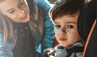 L'AWSR rappelle les bons conseils pour protéger votre enfant en voiture